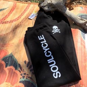 NWT SOUL CYCLE Sweats Sz S-M, Sweet!